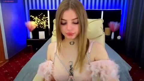 lexi_si online show from 02-24-26, 07:28