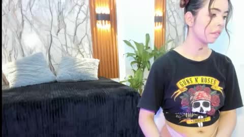 Snapshot of lexi_splitt chatting on 11-23-25, 01:27 lexi splitt online show from 11-23-25, 01:27