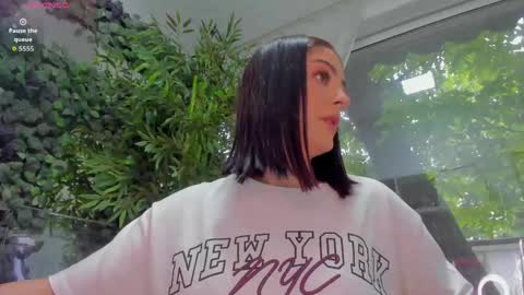 Snapshot of lexi_storm chatting on 05-23-26, 07:02 lexi_storm online show from 05-23-26, 07:02