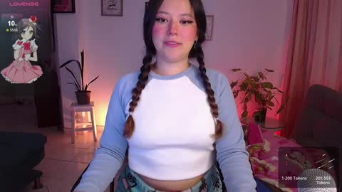 Lexie Thompson   8pm  0000am -5 online show from 12-30-24, 03:03