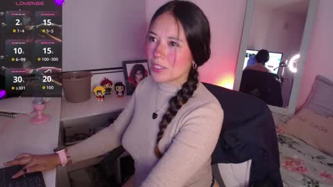 Lexie Thompson   8pm  0000am -5 online show from 11-19-25, 12:43