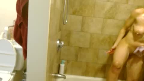 Snapshot of lexiel0veswood chatting on 02-21-26, 10:44 lexiel0veswood online show from 02-21-26, 10:44