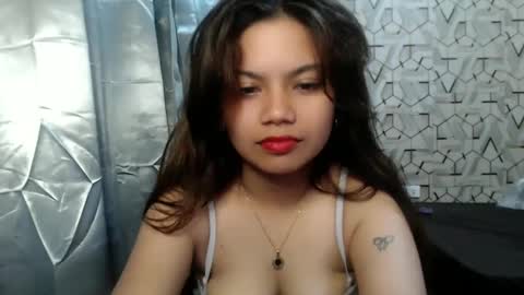 LEXIE online show from 01-01-25, 05:54