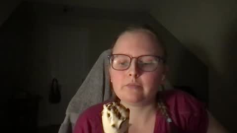 Snapshot of lexielilacs chatting on 01-14-25, 03:11 lexie online show from 01-14-25, 03:11