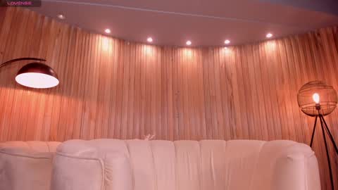 Lexie  online show from 12-21-24, 01:58