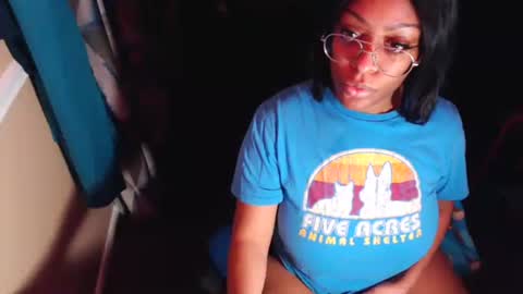 LEXIJAYNE online show from 02-21-25, 09:45