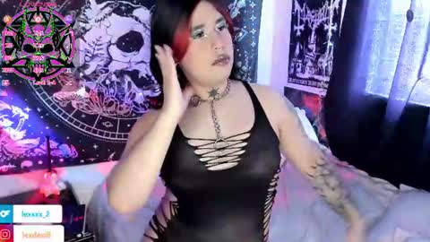 Snapshot of lexxxx_2 chatting on 06-14-26, 05:26 LEXXY online show from 06-14-26, 05:26
