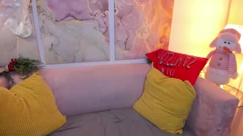 lexxxyone online show from 12-14-24, 05:14