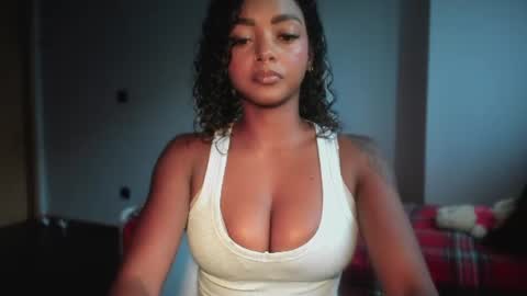Snapshot of lexy_squirt_queen chatting on 07-13-26, 02:09 LEXY - Independent account online show from 07-13-26, 02:09