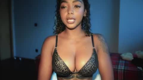 Snapshot of lexy_squirt_queen chatting on 07-15-26, 12:43 LEXY - Independent account online show from 07-15-26, 12:43
