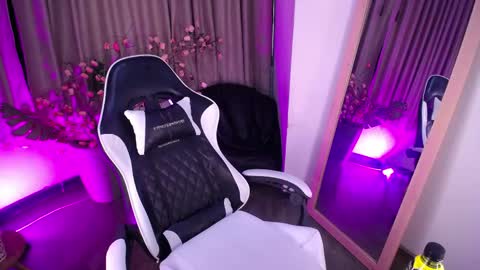 lexy_storm_18 online show from 05-12-26, 07:33