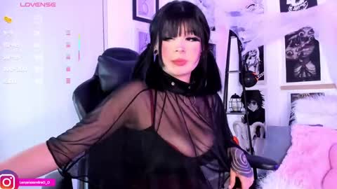 LexyJoyce online show from 10-21-25, 09:04