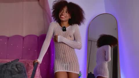 Snapshot of lexyskye chatting on 05-19-26, 01:28 lexyskye online show from 05-19-26, 01:28