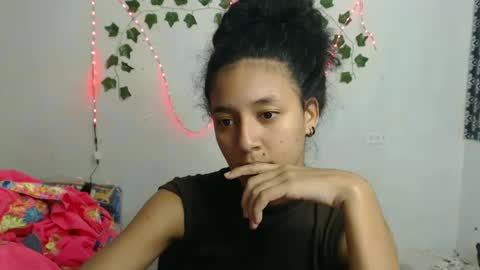 lolita online show from 01-16-25, 05:11