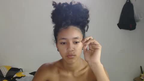 lolita online show from 03-07-25, 01:40