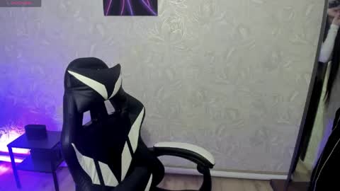 Leya online show from 04-16-26, 11:44