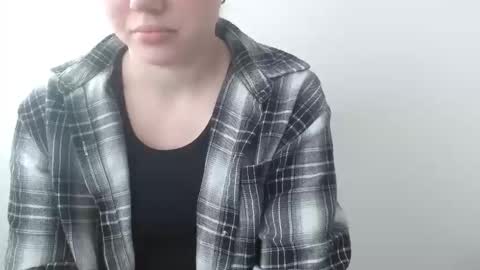 Leyla online show from 02-27-26, 07:52