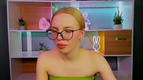 leyla_sexi online show from 05-13-26, 06:49
