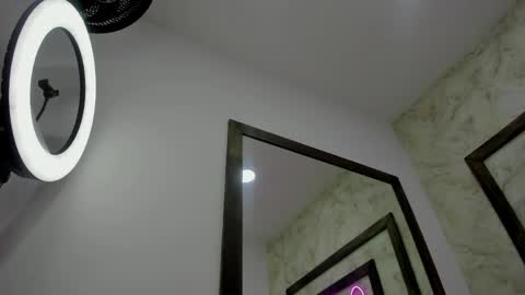 Leyla online show from 03-31-26, 11:21