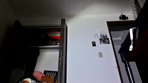 Snapshot of lezerae45791709 chatting on 09-19-25, 11:22 lezerae45791709 online show from 09-19-25, 11:22