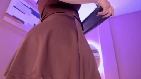 Snapshot of lia_ass chatting on 07-11-26, 11:13 Liss 3 online show from 07-11-26, 11:13