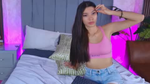 Maria Jose Lujan online show from 02-28-25, 02:09