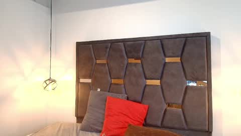  LIA  online show from 04-08-26, 11:48