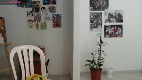 Lia online show from 05-01-26, 11:42
