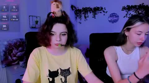 lia_dream_ online show from 07-04-26, 08:31
