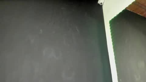 Lia online show from 12-20-24, 04:53