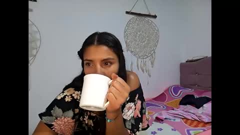 Lia online show from 11-11-25, 03:06