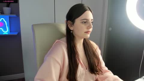 Lia online show from 09-29-25, 02:00