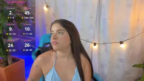 lia_little18 online show from 05-18-26, 04:07