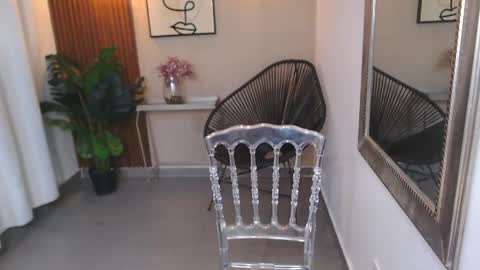 Snapshot of lia_mar_ chatting on 04-18-26, 06:34 LIA online show from 04-18-26, 06:34