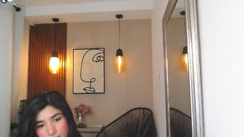Snapshot of lia_mar_ chatting on 04-20-26, 06:31 LIA online show from 04-20-26, 06:31
