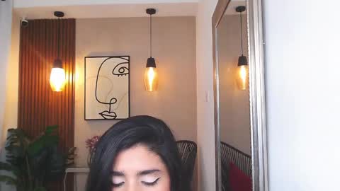 Snapshot of lia_mar_ chatting on 04-24-26, 06:54 LIA online show from 04-24-26, 06:54