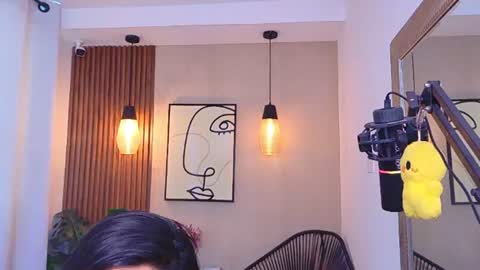 Snapshot of lia_mar_ chatting on 06-17-26, 06:09 LIA online show from 06-17-26, 06:09
