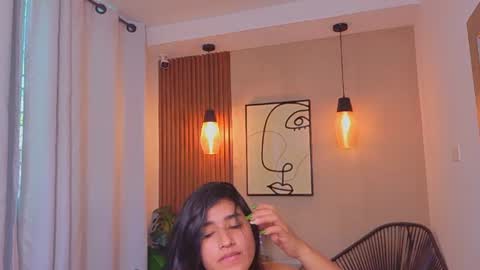 Snapshot of lia_mar_ chatting on 06-21-26, 11:46 LIA online show from 06-21-26, 11:46