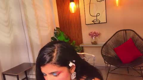 Snapshot of lia_mar_ chatting on 07-01-26, 06:07 LIA online show from 07-01-26, 06:07