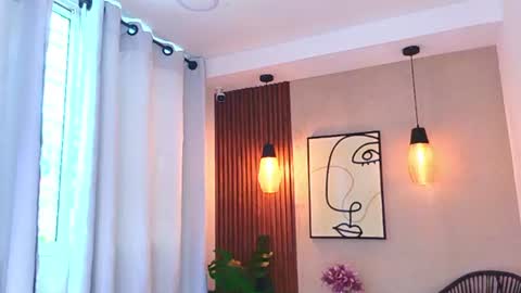 Snapshot of lia_mar_ chatting on 07-10-26, 06:54 LIA online show from 07-10-26, 06:54