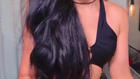 Snapshot of lia_mar_ chatting on 07-30-26, 06:51 LIA online show from 07-30-26, 06:51