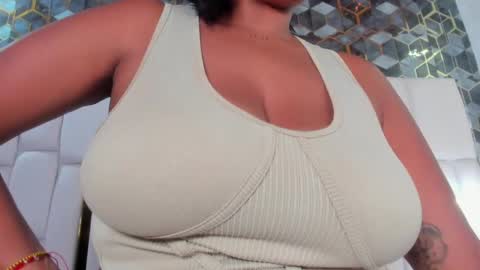 lia_mariana online show from 04-02-26, 05:27