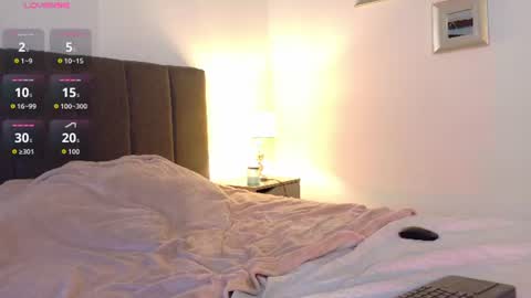 Snapshot of lia_tinez chatting on 08-03-26, 10:24 Lia online show from 08-03-26, 10:24