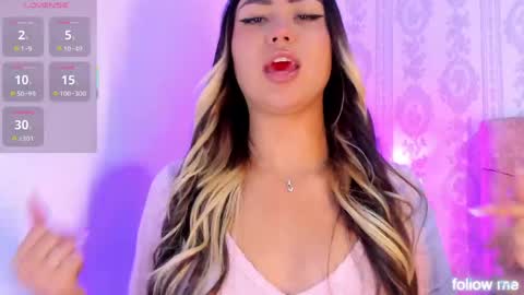 Snapshot of liaa_18 chatting on 06-03-26, 03:31 Liaa online show from 06-03-26, 03:31