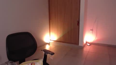   lia  online show from 02-23-26, 02:31