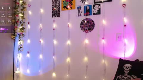 Liaa  online show from 05-15-26, 11:12