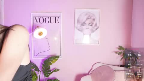 Lia  online show from 02-18-26, 12:23