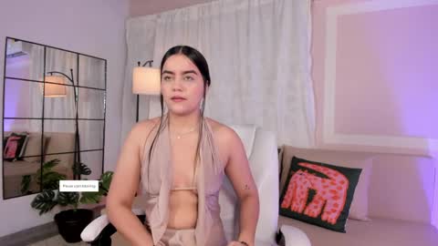 Lia online show from 04-11-26, 12:09