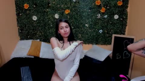 Snapshot of liaandjefferson chatting on 12-22-24, 07:54 liaandjefferson online show from 12-22-24, 07:54