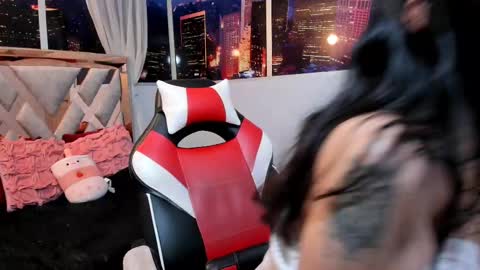 Snapshot of liaandjefferson chatting on 03-08-25, 07:31 liaandjefferson online show from 03-08-25, 07:31